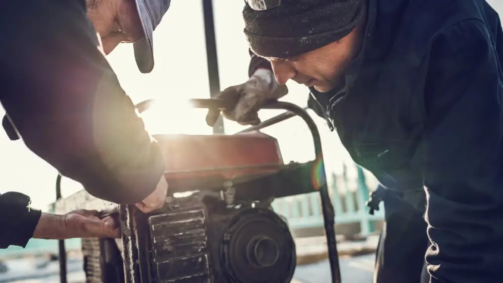 What to Do Before, During & After a Power Outage: A Generator Checklist